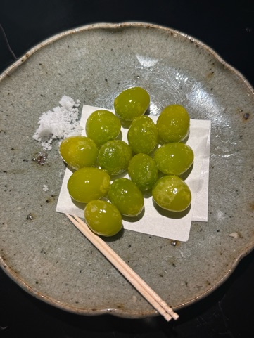 クラブ エスケープ はる 銀杏1