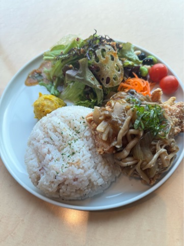 クラブ エスケープ ナホ 😋🍴1