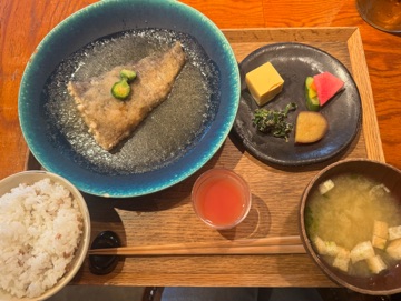 クラブ エスケープ ナホ さーかーなー1