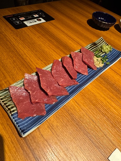 クラブ エスケープ ナホ みづきごはん🐱🍴1