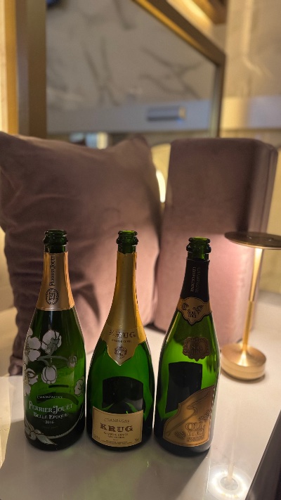 クラブ エスケープ りな 初めまして🥂✨1