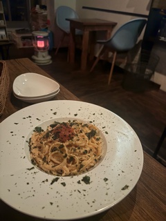 クラブ エスケープ りさ 夜食💞1