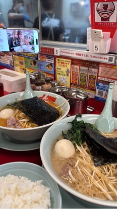 クラブ エスケープ りさ 深夜ラーメン🫨🍜1