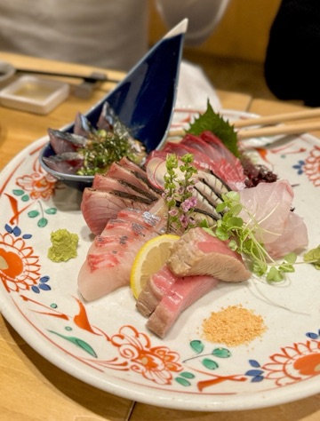 クラブ ロイヤル 咲 😆1