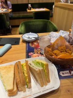 ラウンジリオ中洲 あき ฅ^•ω•^ฅ1