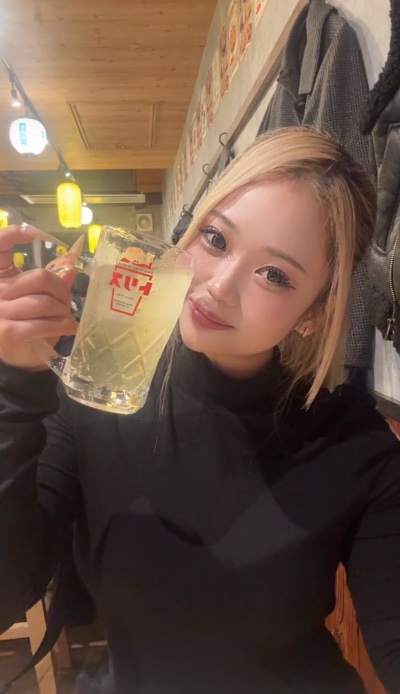 ラウンジリオ中洲 まいか 出勤してます🥂1