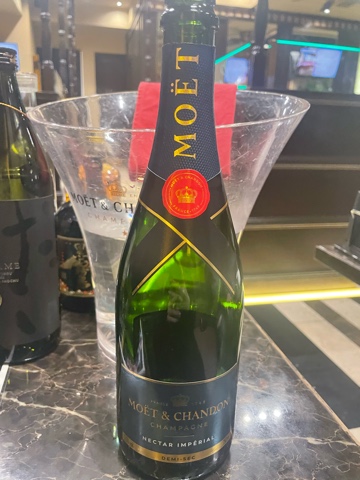 ラウンジリオ中洲 りの 今日も寒いね1