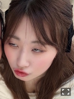 ラウンジリオ中洲 さやか 半目1