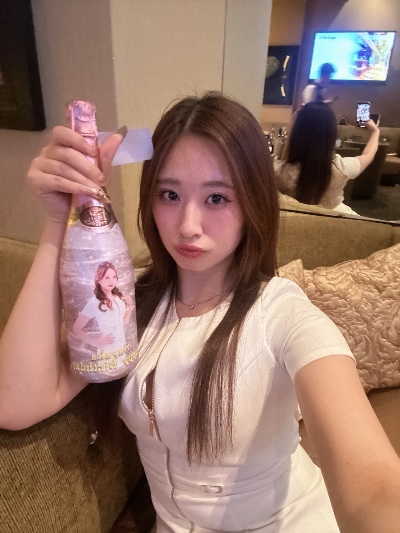 ラウンジリオ中洲 さやか 誕生日オリシャン!1