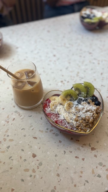 ラウンジリオ中洲 つき アサイー💟1