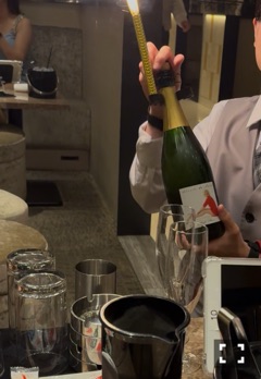 ラウンジリオ博多 みお 出勤!1