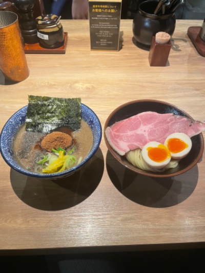 ラウンジリオ博多 りの 出勤🍜1