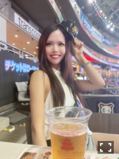 ラウンジリオ博多 るあな ホークス1