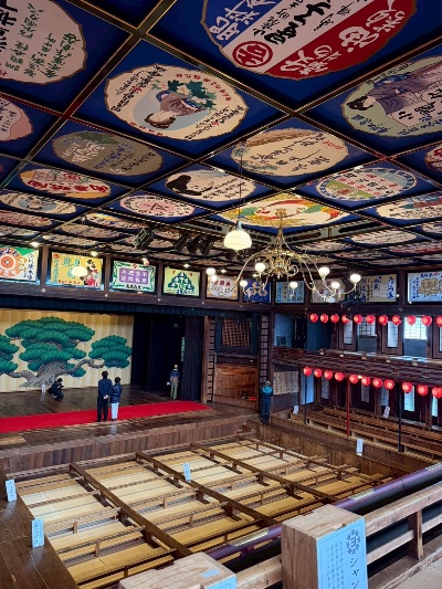 ラウンジリオ博多 るあな 八千代座1