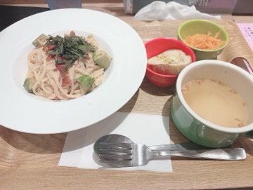 ラウンジリオ博多 るか 🍽1