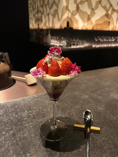 ラウンジリオ博多 優花梨 🍨🍓1