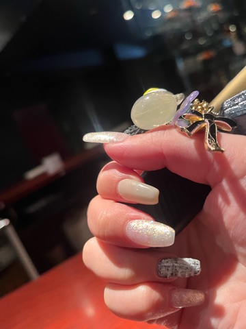 ラウンジリオ大橋 あやめ ネイル変えた✨1