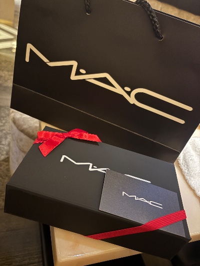 ラウンジリオ大橋 ちはる プレゼント♡♡1