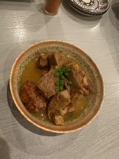 クラブ ライズ まな 牛すじ煮込み💖1