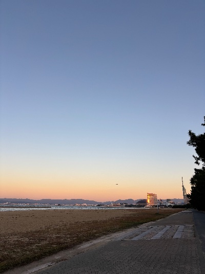 クラブ ライズ なみ 海岸☁️1