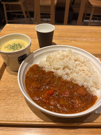 クラブ ライズ なみ よるご飯🍚1
