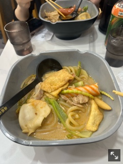 クラブ ロエ まい まいです1