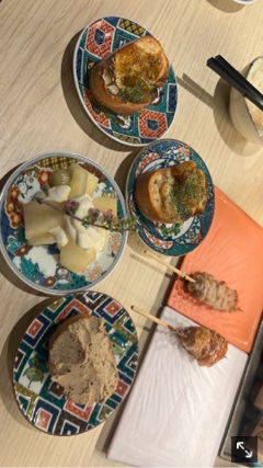 クラブ ロエ まい まいです1