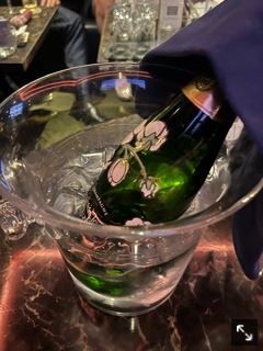 クラブ ロエ まい まいです1