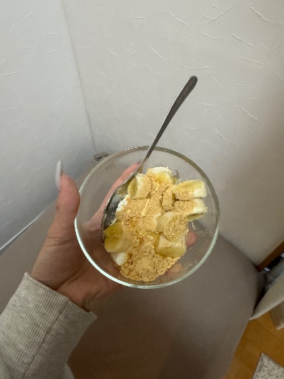 クラブ ロエ みき バナナ1