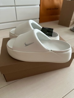 クラブ ロエ るり 9/261