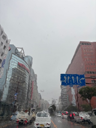 クラブ ロイヤル たえ 雨1