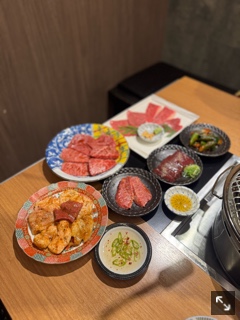 クラブ ロエ つき つき1