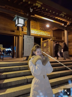 クラブ ロエ つき つき1