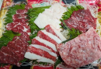 クラブ アネックス よしえ 馬刺し1